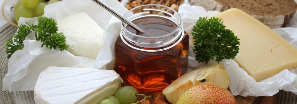 Six Benefits of Including Raw Honey in Your Diet